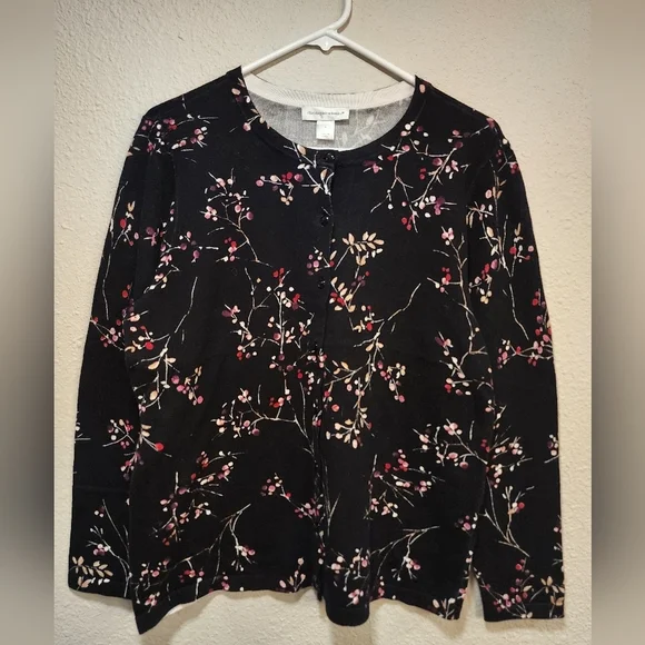 NWT Christopher Banks Floral Black Women's Top Size Large - Picture 1 of 8